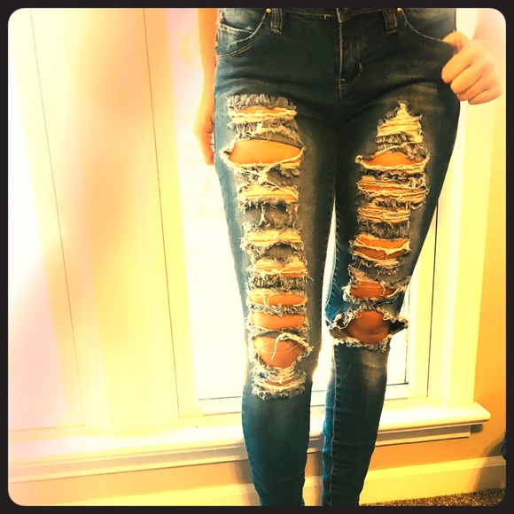 YMI Denim - Juniors YMI WannaBettaButt Distressed Jeans